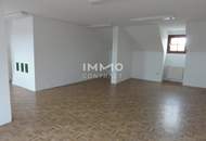 BÜROEINHEIT AM HAUPTPLATZ