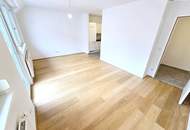 Kompakt wohnen - Groß genießen! Schnell sein! Klein, hell und voller Möglichkeiten im 1.Dachgeschoss! Perfekte Aufteilung + Tolle Infrastruktur!