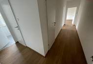 Helle 3 Zimmerwohnung mit Balkon, ab sofort!