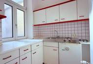 UNBEFRISTET mit Charakter, 2 Zimmer zentral