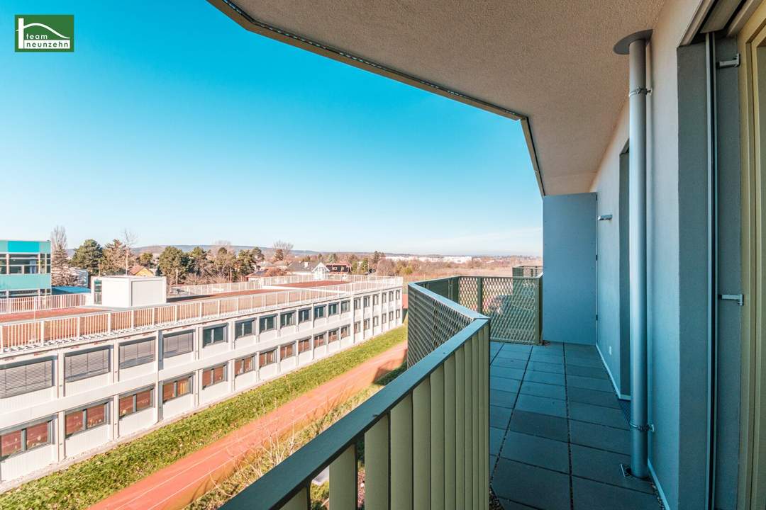 Perfekte Raumaufteilung mit Balkon – kostengünstige Heizung/“Temperierung“ über Erdwärme, PV-Anlage, weitläufige Grünflächen