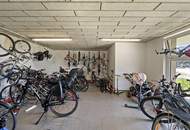 Grün- und Fernblick in Erlaa II Balkonwohnung inkl Stellplatz mit E-Ladestation II zwischen Altmannsdorfer Straße und Brunner Straße