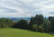 Sonniges Baugrundstück mit traumhafter Aussicht