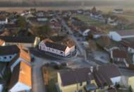 Geräumiges Haus mit Potenzial und großem Garten in Theiß !