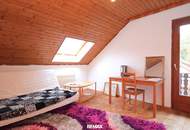 Großzügiges Einfamilienhaus mit Garten, Balkon und Garagen in 8230 Staudach – sanierungsbedürftig!