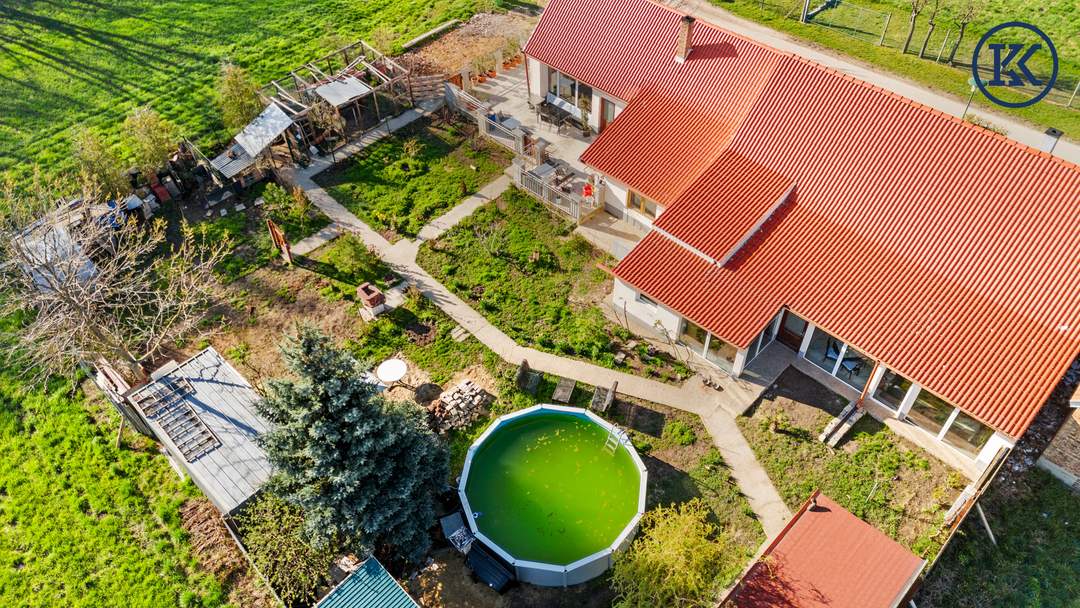 Wunderschönes Familienhaus im ländlichen Bereich