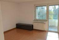 2-Zimmer-Wohnung in Linz/Bindermichl mit Balkon und Lift ab 1. November verfügbar! ACHTUNG die Wohnung wird im Oktober 2026 noch saniert!