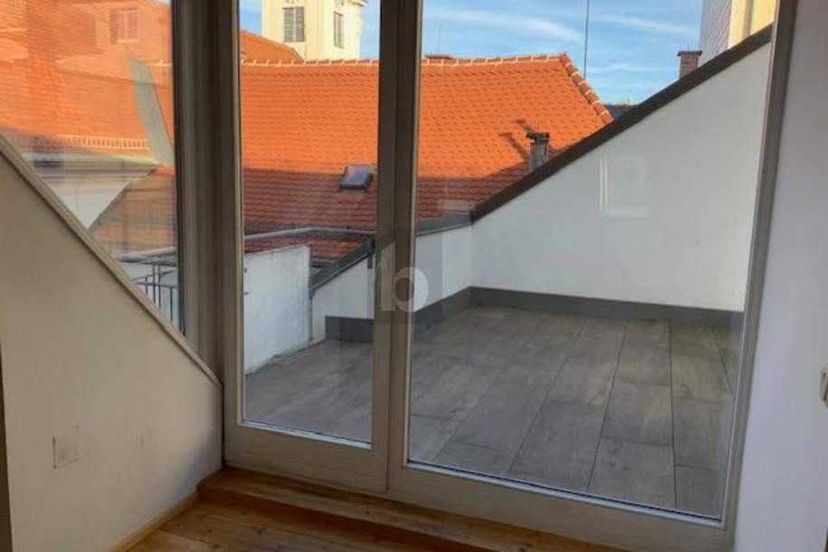 MITTEN IN DER STADT: VOLL SANIERT MIT SCHLOSSBERG-AUSBLICK, Gewerbeobjekt-kauf, 8020 Graz(Stadt)