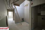 Altbaurenaissance mit Dachgeschossausbau- Nähe Kutschkermarkt