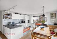 Zweiparteienhaus in Lauteracher Toplage mit fast 1.000m² Grundstück