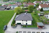 Sehr gepflegtes Einfamilienhaus in Ruhelage - voll unterkellerter Bungalow, Doppelgarage NEUER PREIS!! GENERALSANIERT