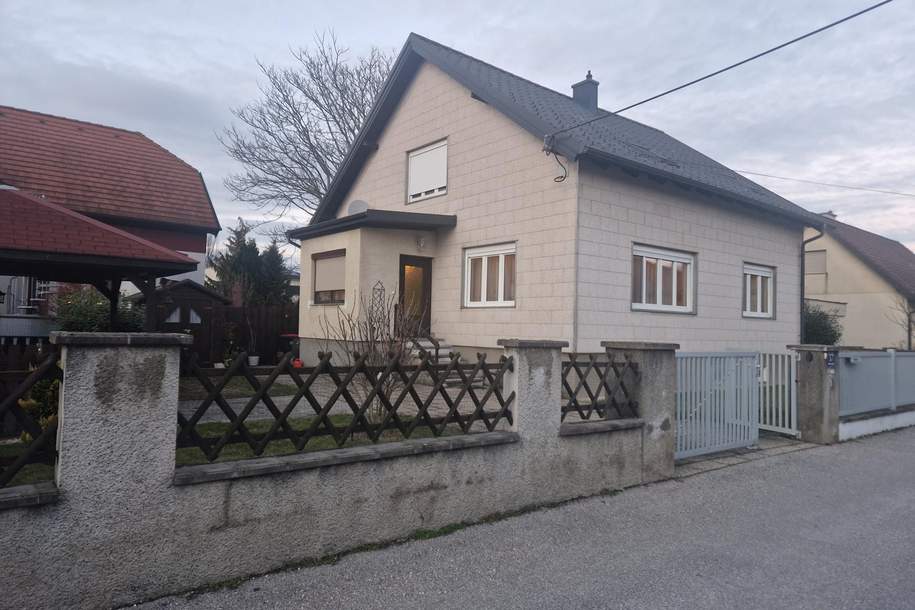 LIEBEVOLLES STADTHAUS MIT HERRLICHEM, RUHIGEN GARTEN SAMT LAUBE UND BESTER INFRASTRUKTUR DER STADT STOCKERAU, Haus-kauf, 447.000,€, 2000 Korneuburg