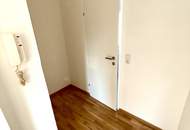 Stilvoll sanierte 3-Zimmer-Wohnung für anspruchsvolle Paare &amp; kleine Familien: flexible Raumaufteilung, helle Küche, hochwertiges Badezimmer, ruhige Lage &amp; perfekte Infrastruktur in Münichholz!