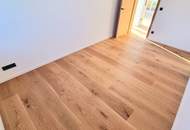 Fantastische 4-Zimmer Gartenwohnung! Mehr Natur. Mehr Ruhe. Mehr Grün. WOW! Riesiger Garten + Herrliche Terrasse + Lichtdurchfluteter Wintergarten + Stellplatz! Jetzt zugreifen!