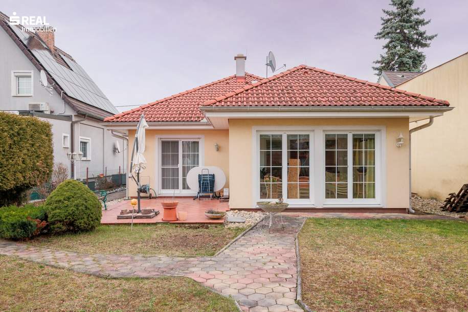 Charmanter 3 Zimmer-Bungalow mit Garten, Garage und moderner Ausstattung! Öffentlich gut angebunden., Haus-kauf, 948.000,€, 1220 Wien 22., Donaustadt