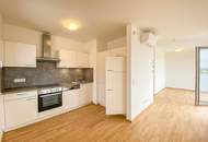 Exklusives Penthouse mit Terrasse, Weitblick &amp; Tiefgarage // Exclusive Penthouse with Terrace, Panoramic Views &amp; Underground Parking //