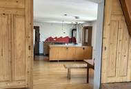 Einfamilienhaus mit großem Garten