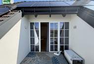 Elegant Wohnen im Grünen! Großzügige Doppelhaushälfte mit Terrassen, Garten und 2 Parkplätzen.