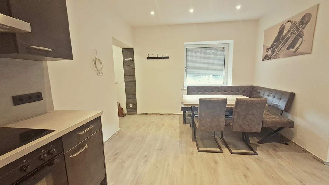 Modern & renoviert - Helle 3-Zimmer-Wohnung mit großem Gartenanteil