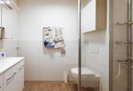 Möblierte 2-Zimmer-Wohnung mit Terrasse &amp; Tiefgarage