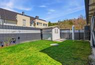 "Reihenhaus-4 Zimmer- Garten- Terrasse"