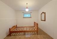 Sommerglück am Turnersee – Charmantes Ferienhaus „Emma“ in ruhiger Waldrandlage mit großem Garten &amp; Ausbaupotenzial