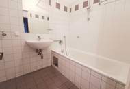 Superschöner Altbau hat Wohnungspaket mit Freiflächen zu vergeben. Anleger & 1 x Eigennutzer.