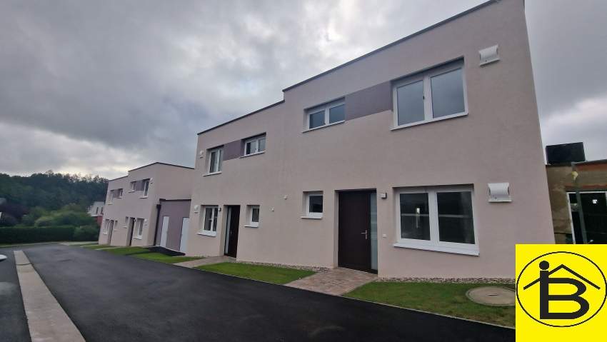 15577 NEUBAU - FAMILIENFREUNDLICHES REIHENHAUS MIT GARTEN