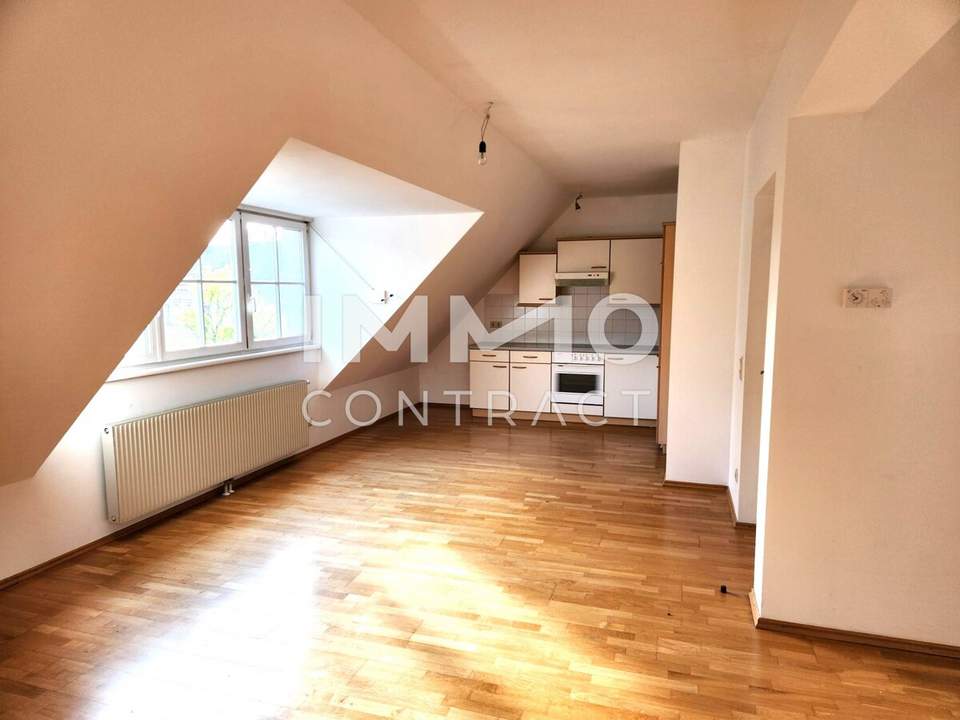 Dachgeschosswohnung direkt am Reckturm