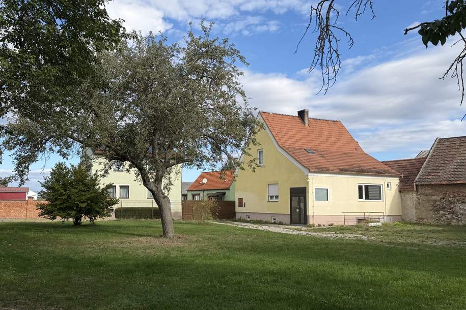 Über 1600m² Bauland-Agrar! Haus mit großer Scheune und Nebengebäude!, Haus-kauf, 400.000,€, 2492 Wiener Neustadt(Land)
