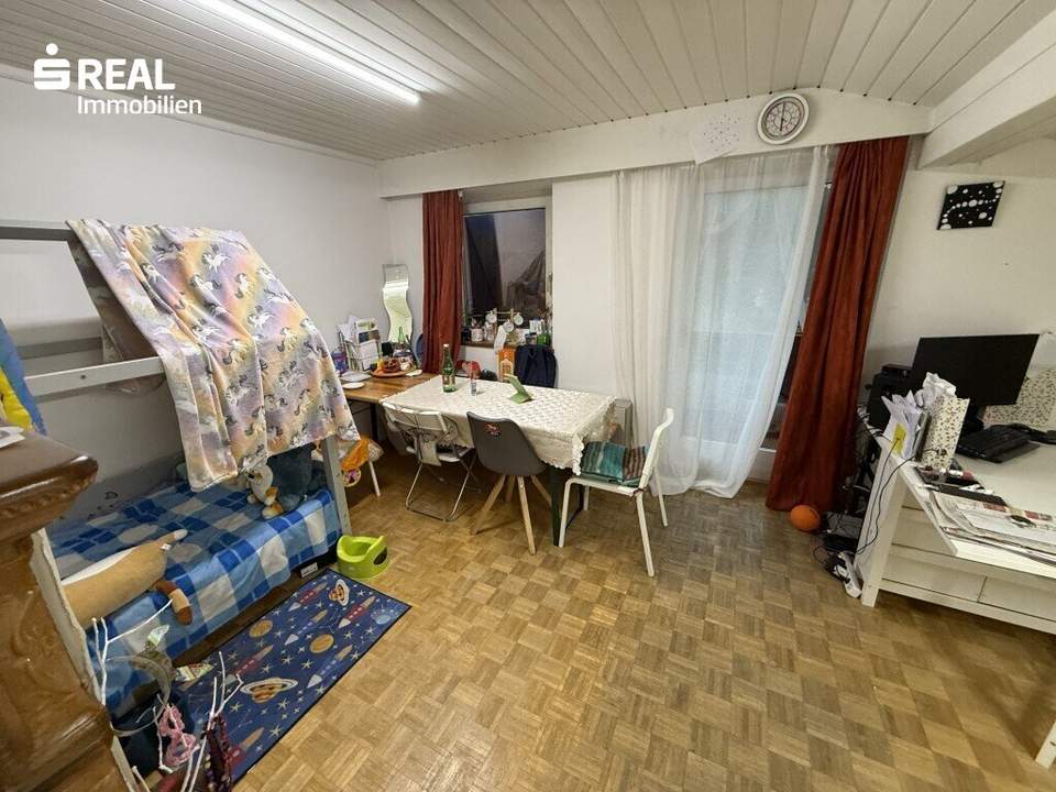 3-Zimmer-Dachgeschosswohnung mit Südbalkon