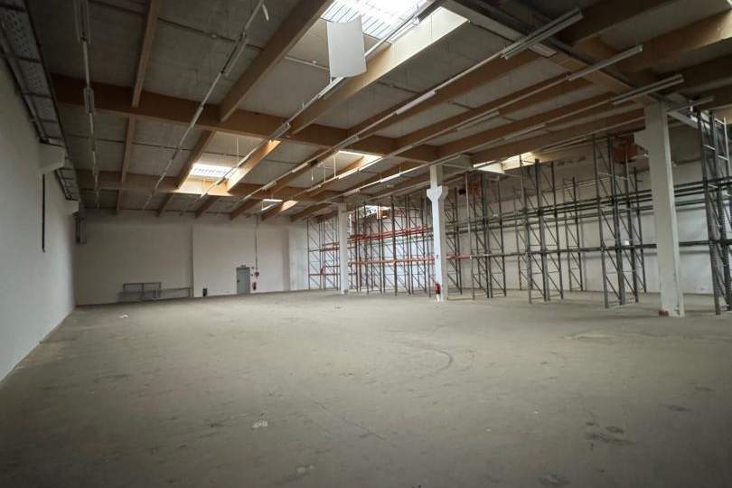Halle Rampe ca. 1100 m² mit kleinem Büroeinbau, Gewerbeobjekt-miete, 8.869,43,€, 1230 Wien 23., Liesing