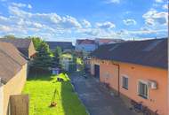 Viel Raum ! Viel Fläche ! Viel Freiheit ! 2 Wohneinheiten, Garagen, Halle, Garten, ...