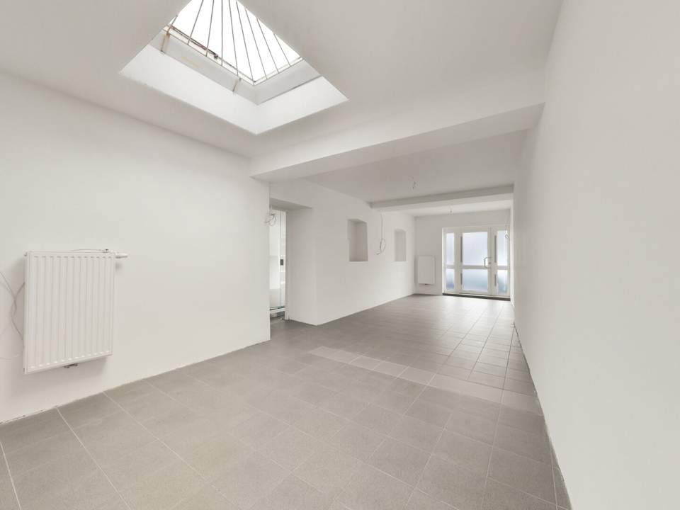 Großzügige und renovierte Büro- &amp; Geschäftsfläche zur Miete in Frequenzlage von Hausmannstätten