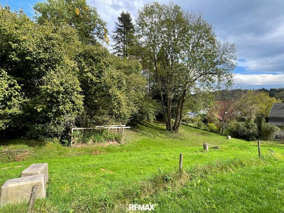 STIFTINGTAL: RUHIGES, SONNIGES GRUNDSTÜCK NÄHE LKH