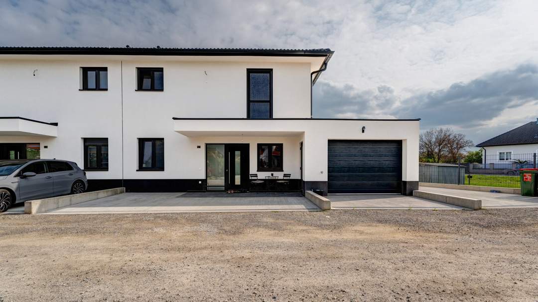 "OH MEIN GOTT" Ein Traumdoppelhaus!