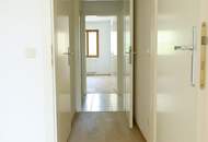 Gepflegte 3-Zimmer Wohnung mit Loggia und Grünblick!