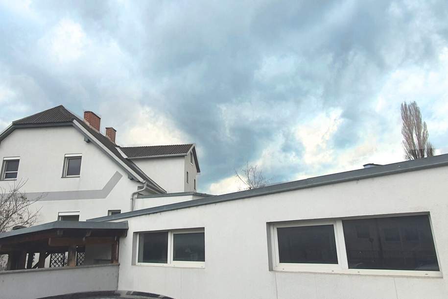 Zwei Wohneinheiten + Vereinsbereich in Wr. Neustadt – Ideal für Familien oder Investoren, Haus-kauf, 369.000,€, 2700 Wiener Neustadt(Stadt)