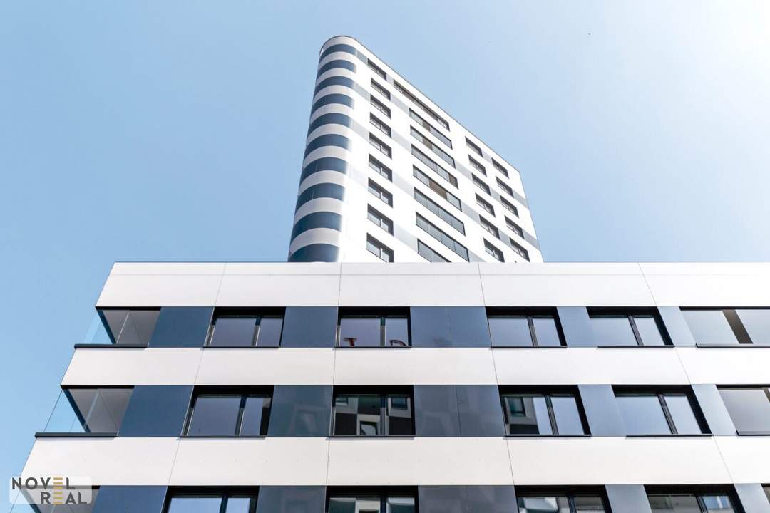 Moderne 2-Zimmer-Wohnung mit Loggia im Sky Tower am Hauptbahnhof