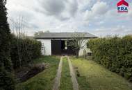 Massives Einfamilienhaus mit Innenhof, Halle &amp; Ausbaupotenzial in 2054 Haugsdorf