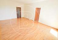 Renovierungsbedürftige 3-Zimmer-Loggia-Wohnung in guter Lage!