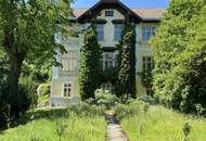 Lage Lage Lage! Einzigartige Villa in idyllischer Lage - Perfektes Renovierungsprojekt in Hinterbrühl!