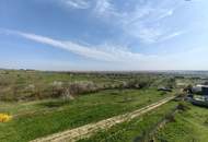 ++ TRAUMBLICK über den gesamten Neusiedler See ++ Architektenvilla mit weitläufigem Garten und traumhaftem Seeblick in idyllischer Lage! + Teilung und weitere Bebauung des Grundstückes möglich