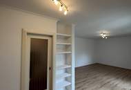 1140! Grosszügig angelegte 2-Zimmer Wohnung mit kleinem Balkon in Grünruhelage! UNBEFRISTET!