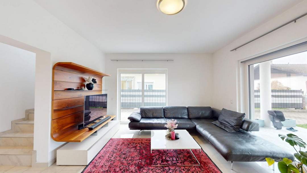 Doppelhaushälfte mit Stil – optimaler Grundriss in begehrter Lage!