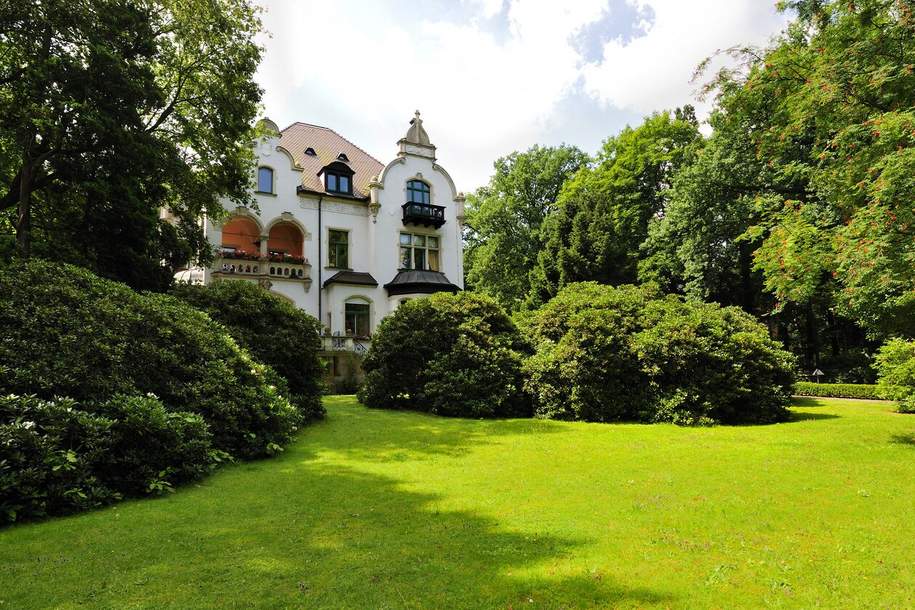 Traumhafte Villa und großzügiges Baugrundstück mit Zinshausprojekt!, Gewerbeobjekt-kauf, 11.000.000,€, 1140 Wien 14., Penzing