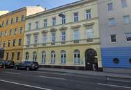 Zinshaus mit Blick zur Gloriett e