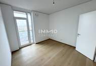 ERSTBEZUG: Fantastische Dreizimmer-Wohnung mit Ausblick & Annehmlichkeiten