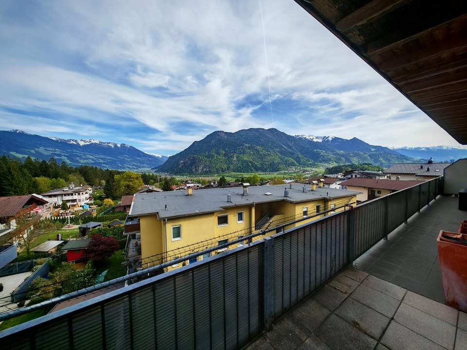 Sonnige Wohnung mit 54m² Dachterrasse in Traumlage (Provisionsfrei)