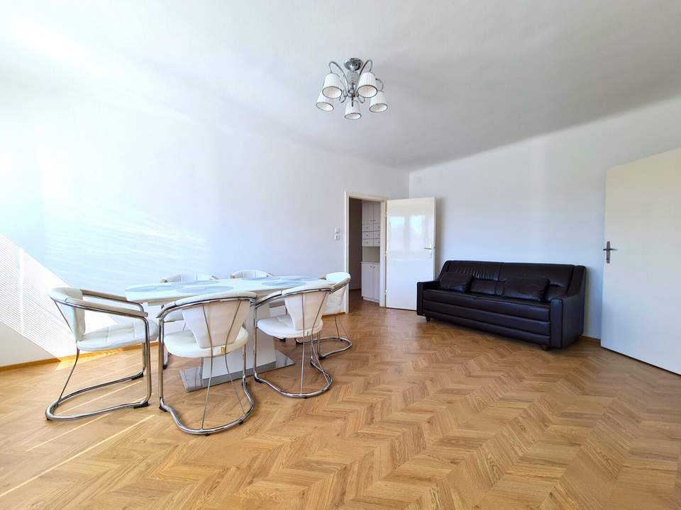 3-Zimmer-Wohnung mit separater Küche neben der Donau und der Wirtschaftsuniversität Wien!